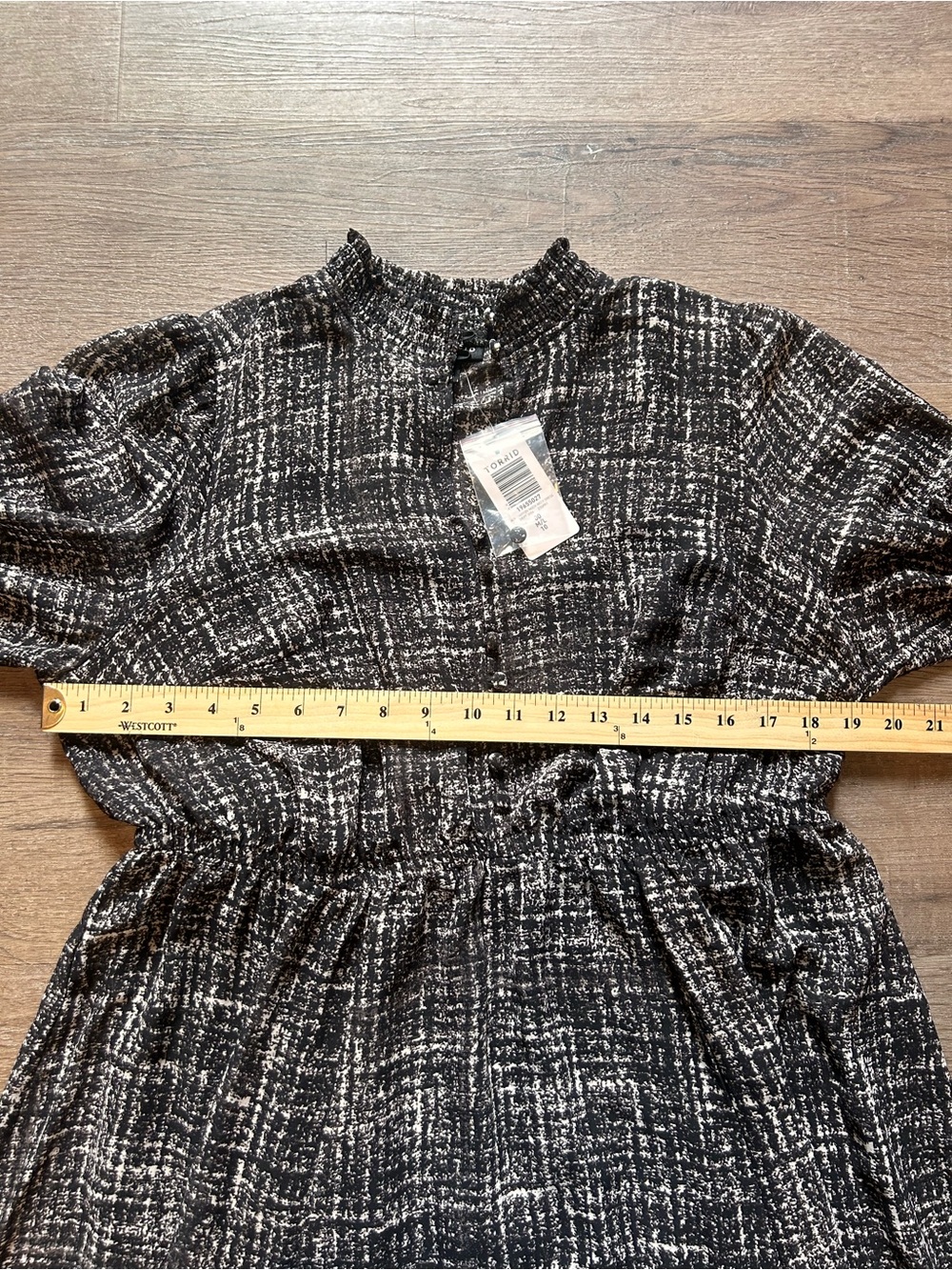 Torrid Dress Womens 00 / M/L Black & White Plaid Mini Mock Neck Ruffle Hem - Picture 12 of 12